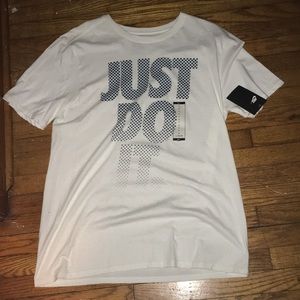 Nike tee just do it